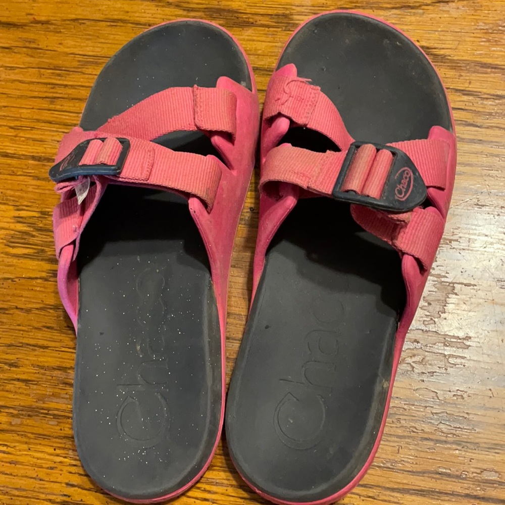 Chaco Chillo Slides. Used good condition. Size 8.
